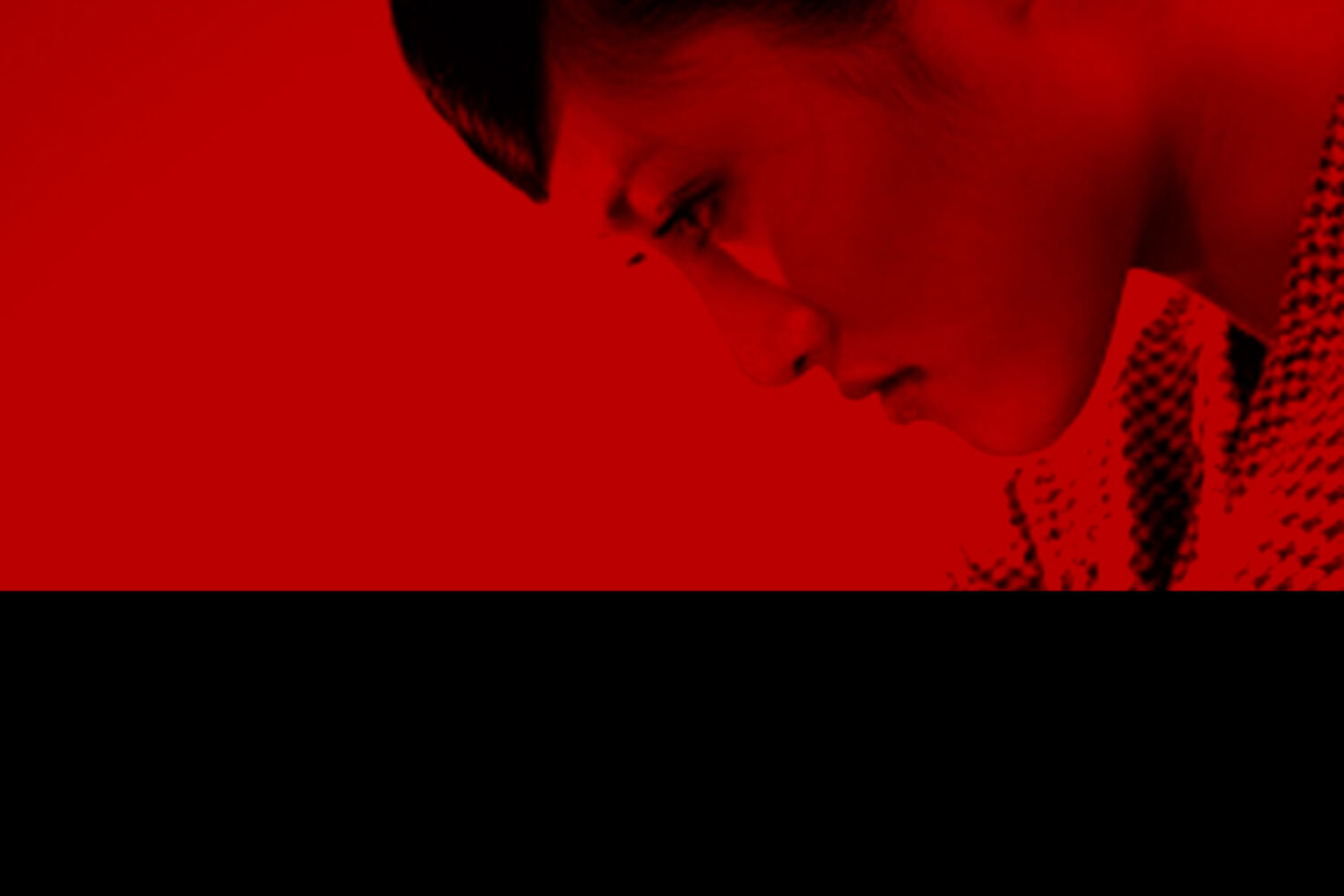 Be Outstanding – model red and black